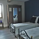 Domaine De La Couderquié Bed and breakfast 3*