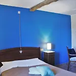 Bed and breakfast Domaine De La Couderquié 3*