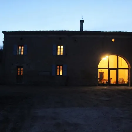 Frühstückspension Domaine De La Couderquie 3*