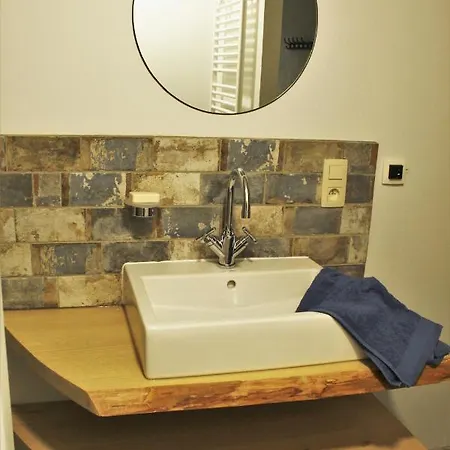 Domaine De La Couderquie 3* Lautrec