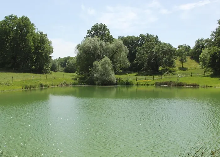 Domaine De La Couderquie Bed & Breakfast 3*